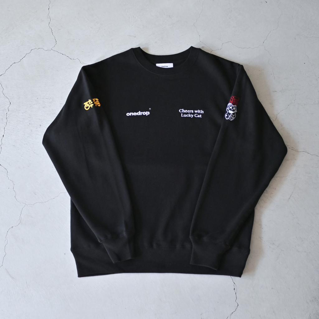 One Drop - Tomowaka "The Cat that Brings Luck and Sake" Embroidered Crewneck Sweatshirt - 2 Colors