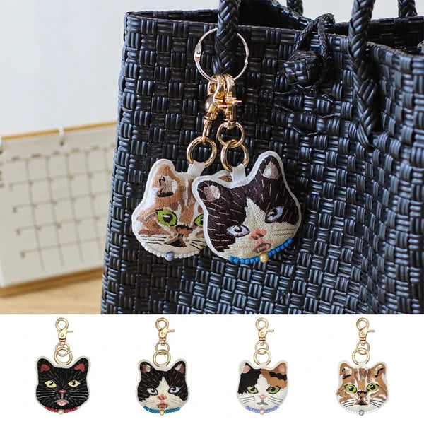 [TOMO CORPORATION] Cat Charm