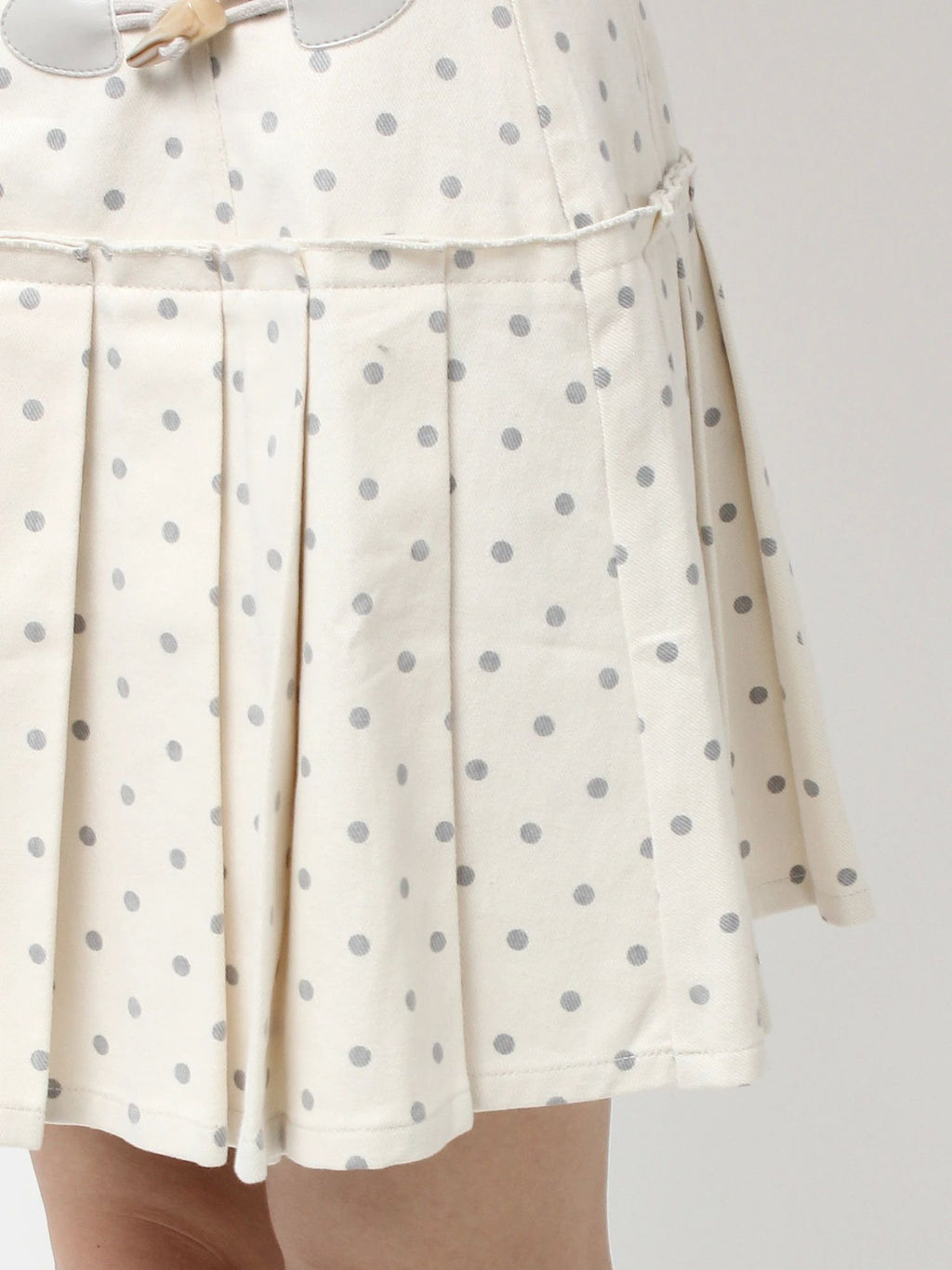 merry jenny｜Lulu Dot Pleated Mini Skirt