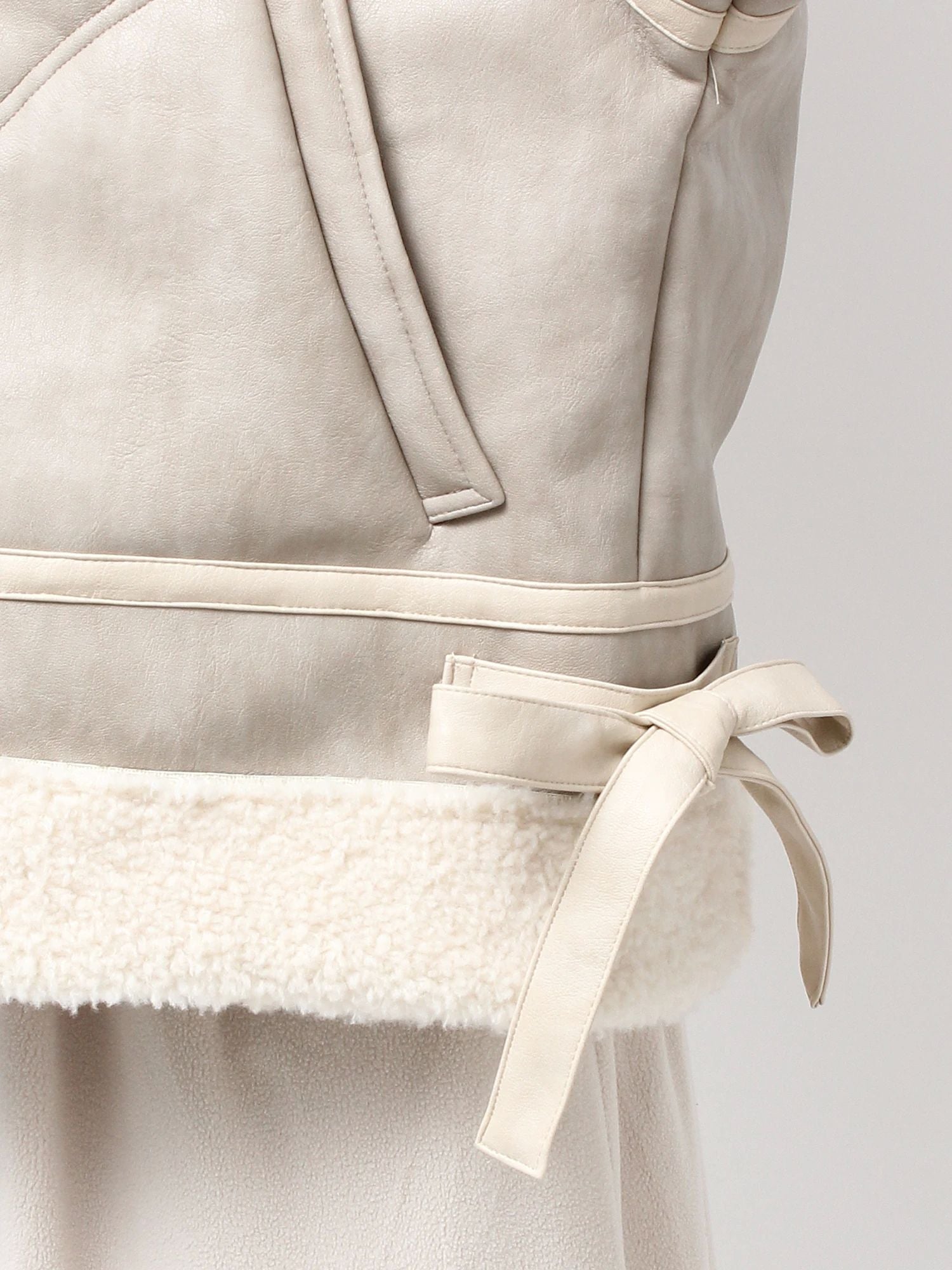 merry jenny｜Cream Boa Mouton Blouson