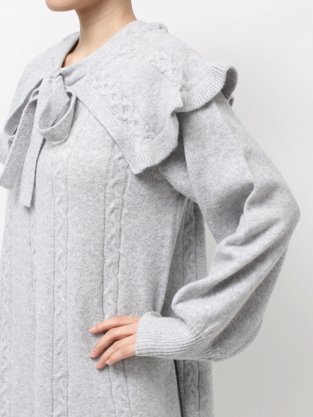 merry jenny｜Cape Ribbon Knit Dress
