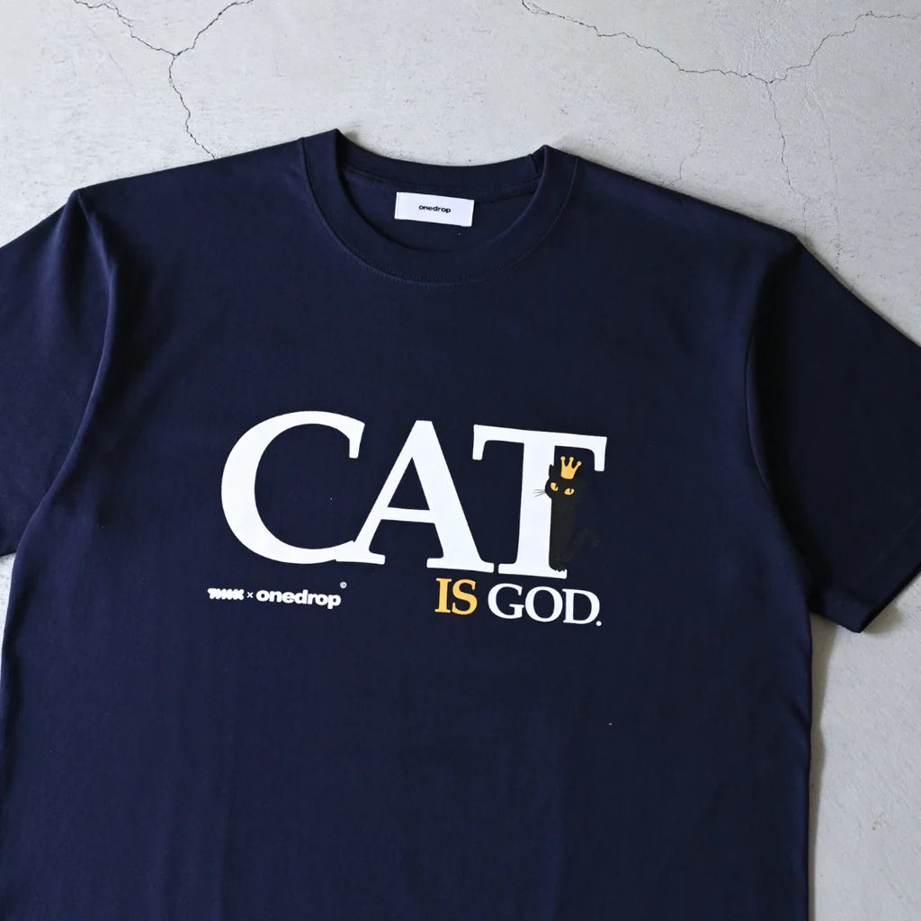ともわか CAT IS GOD Tshirt