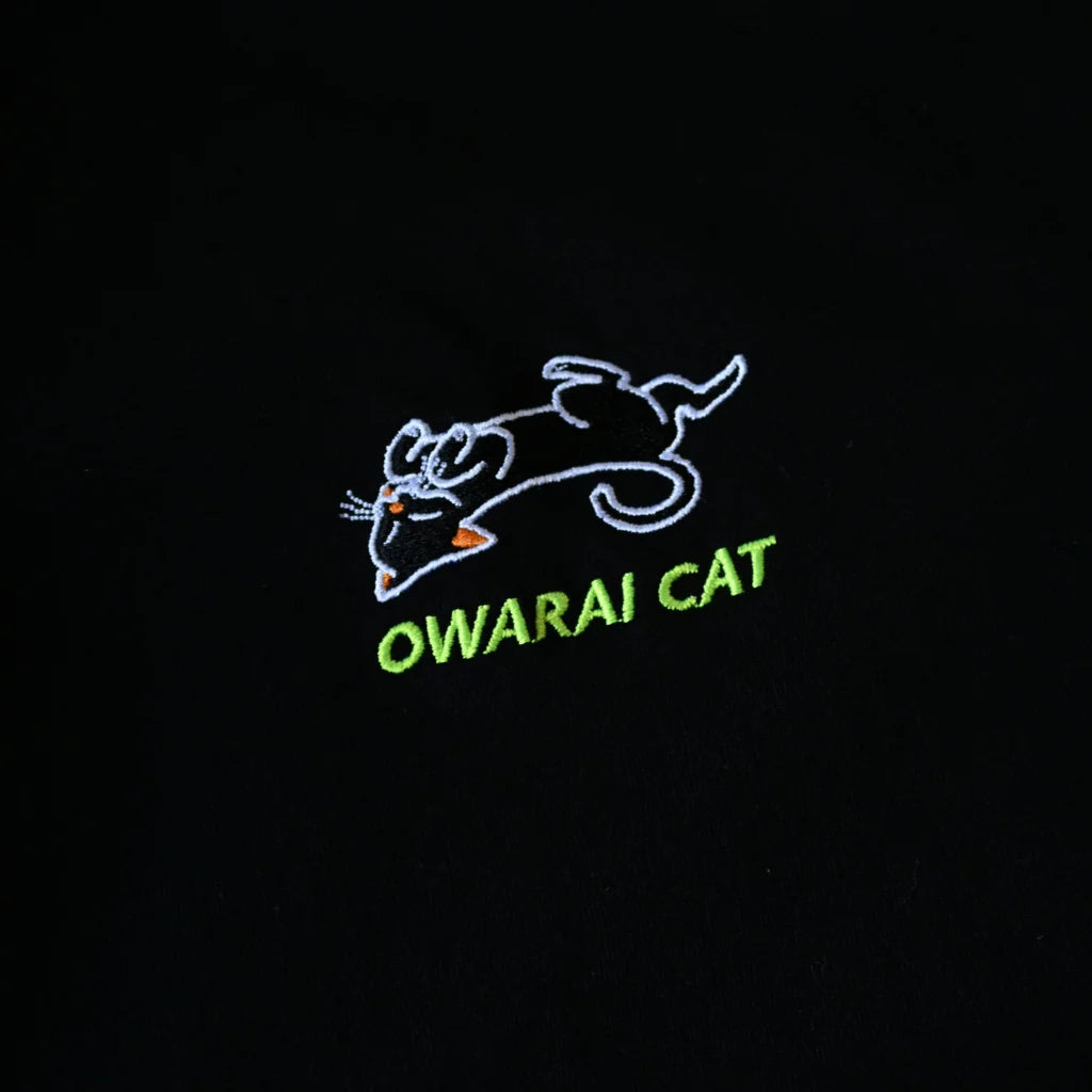 ともわか 笑猫刺繡 Tshirt