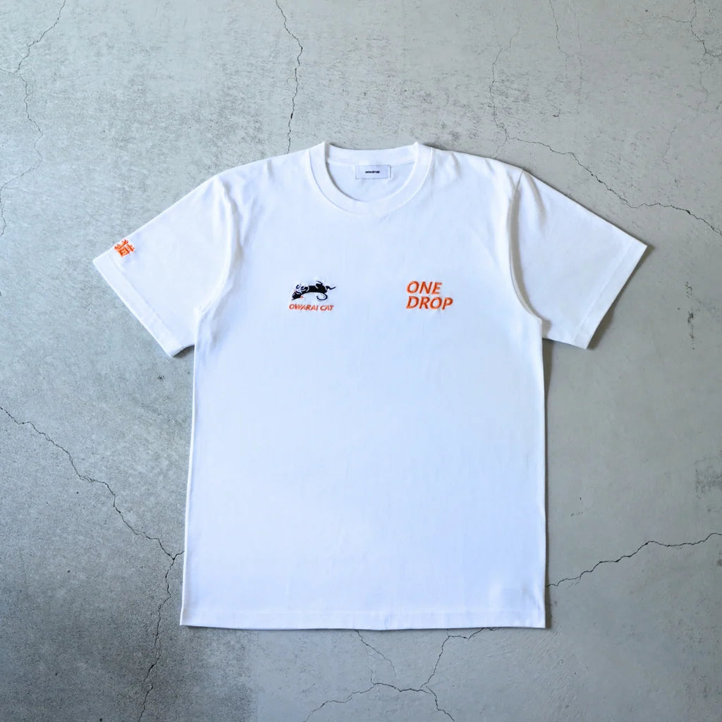 ともわか 笑猫刺繡 Tshirt