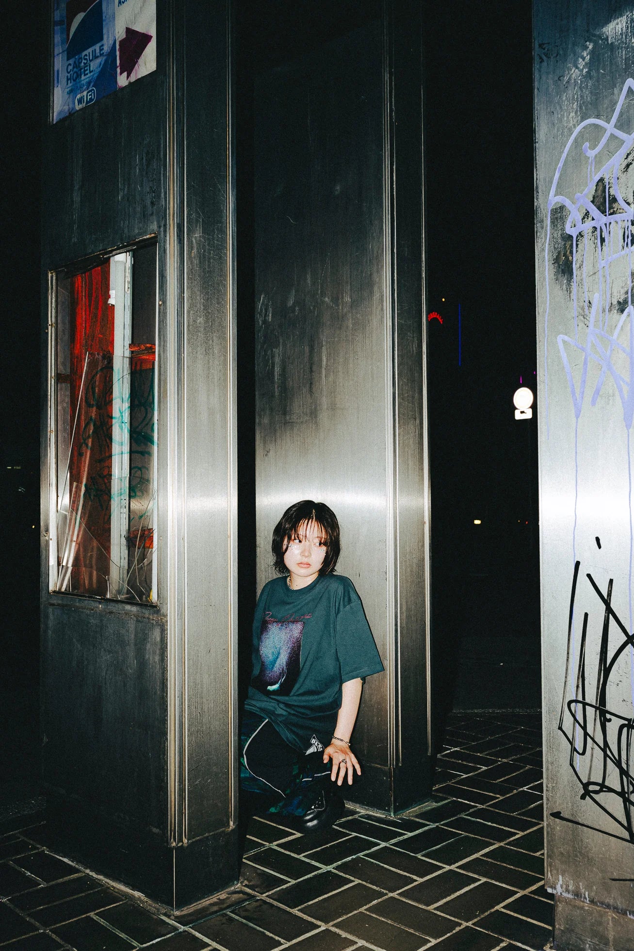 Over Print LIGHT FLOW Photo Tee