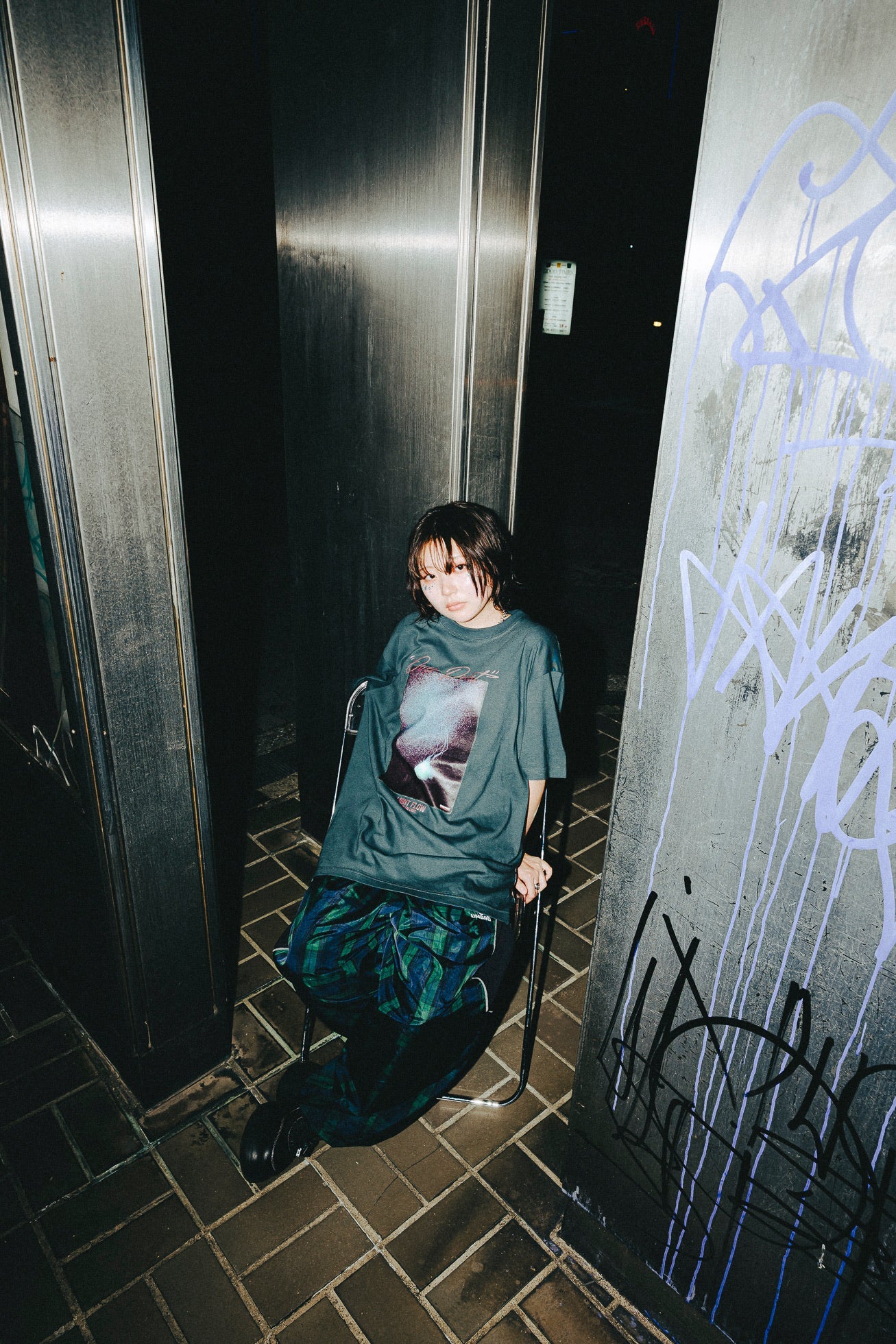 Over Print LIGHT FLOW Photo Tee