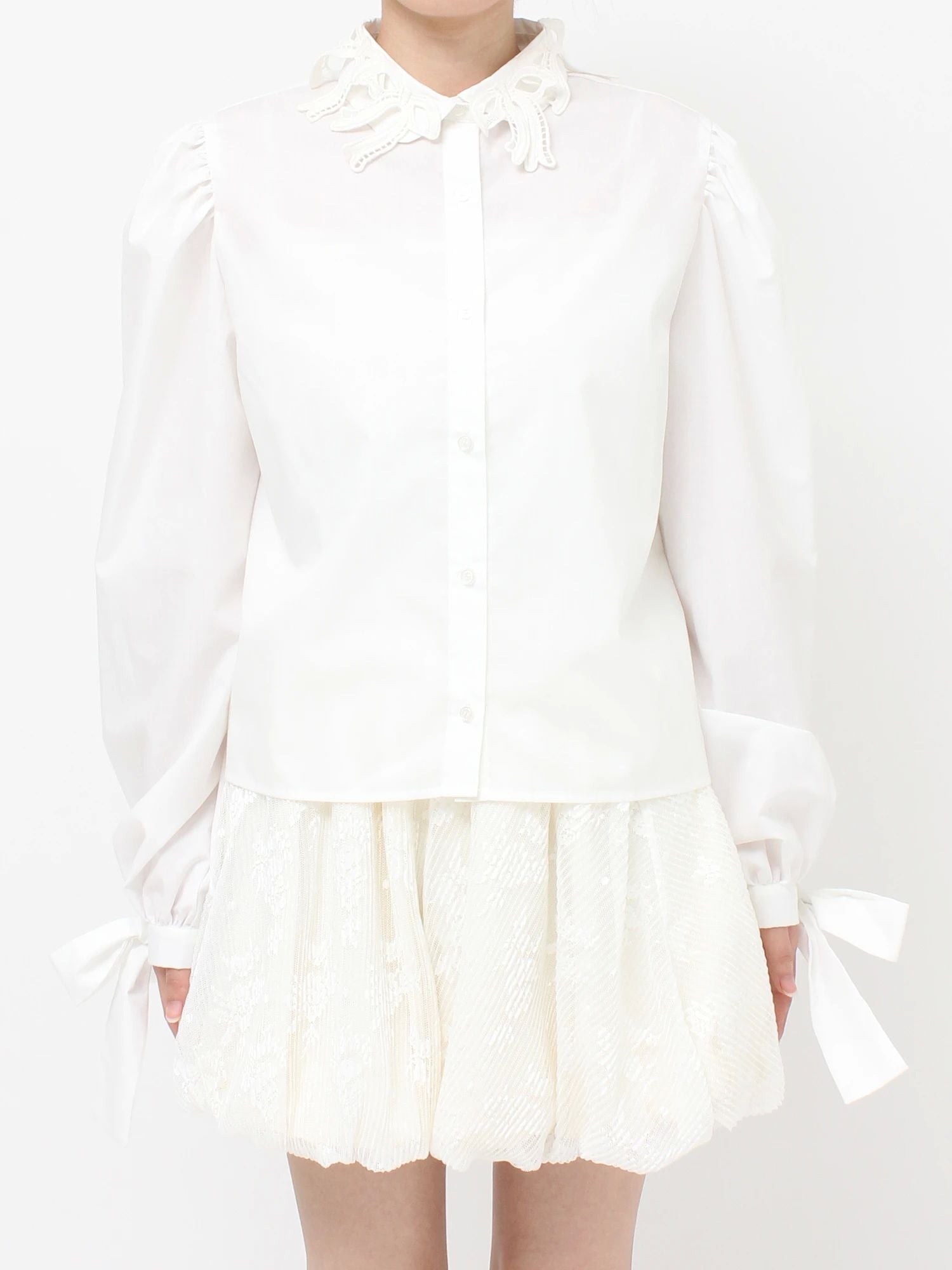 merry jenny｜Ribbon Patch Blouse