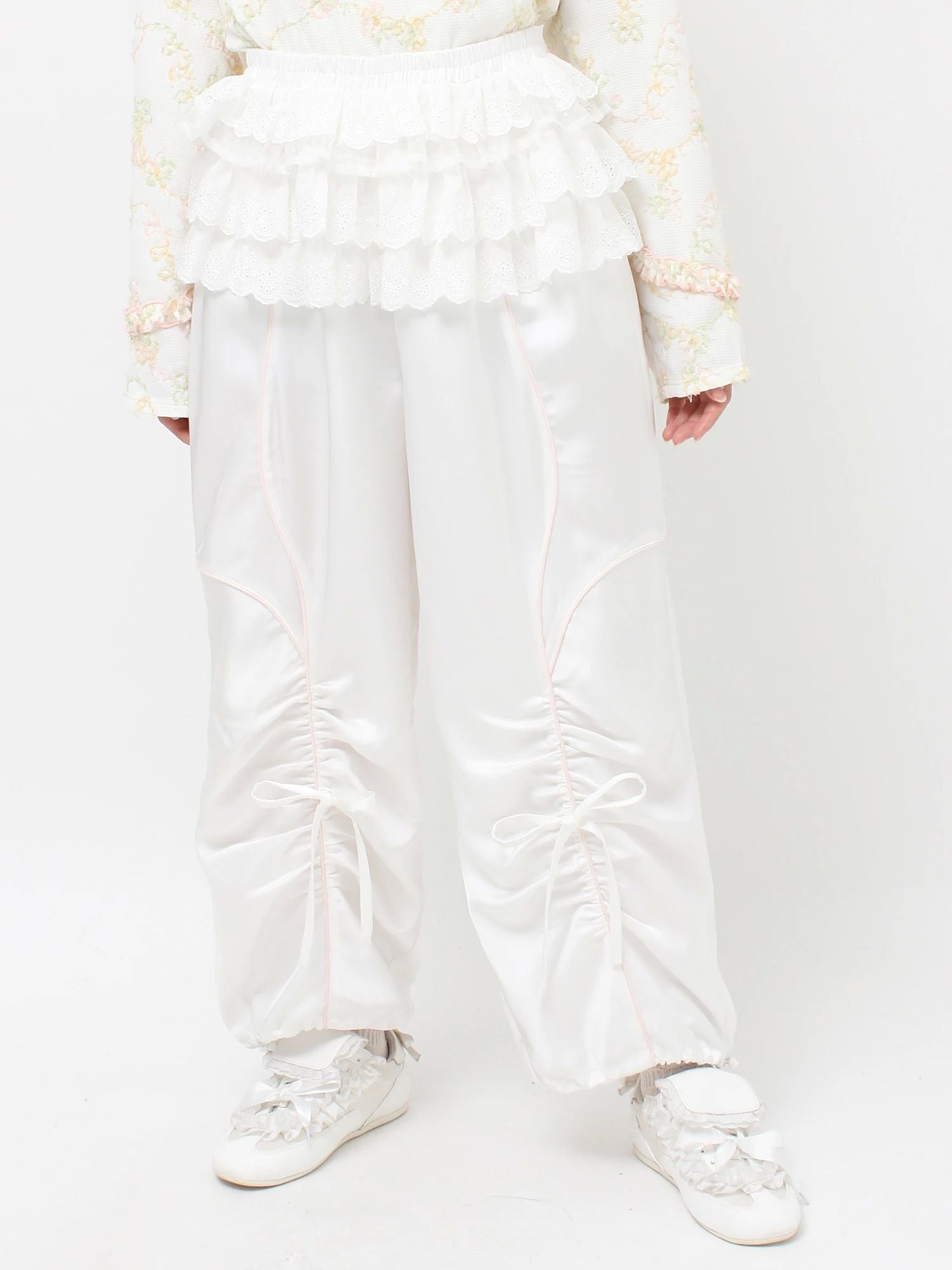 merry jenny｜Satin Frill Wide Pants