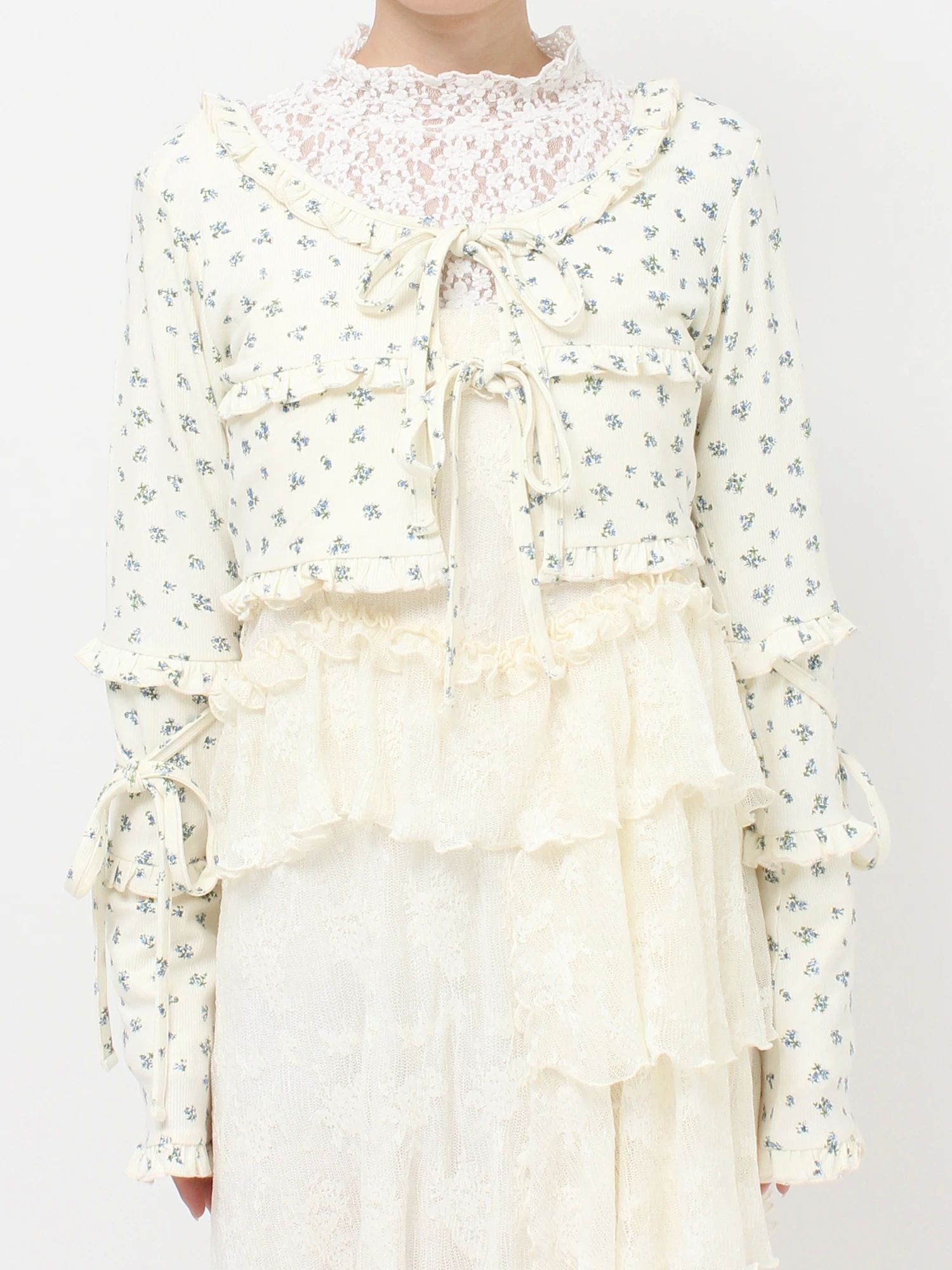 merry jenny｜Floral frill ribbed bolero
