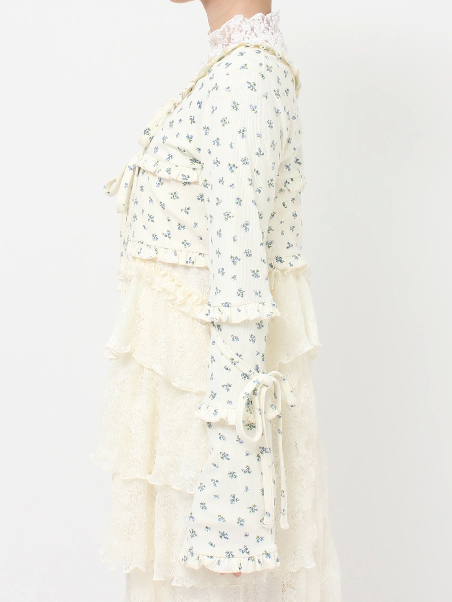 merry jenny｜Floral frill ribbed bolero