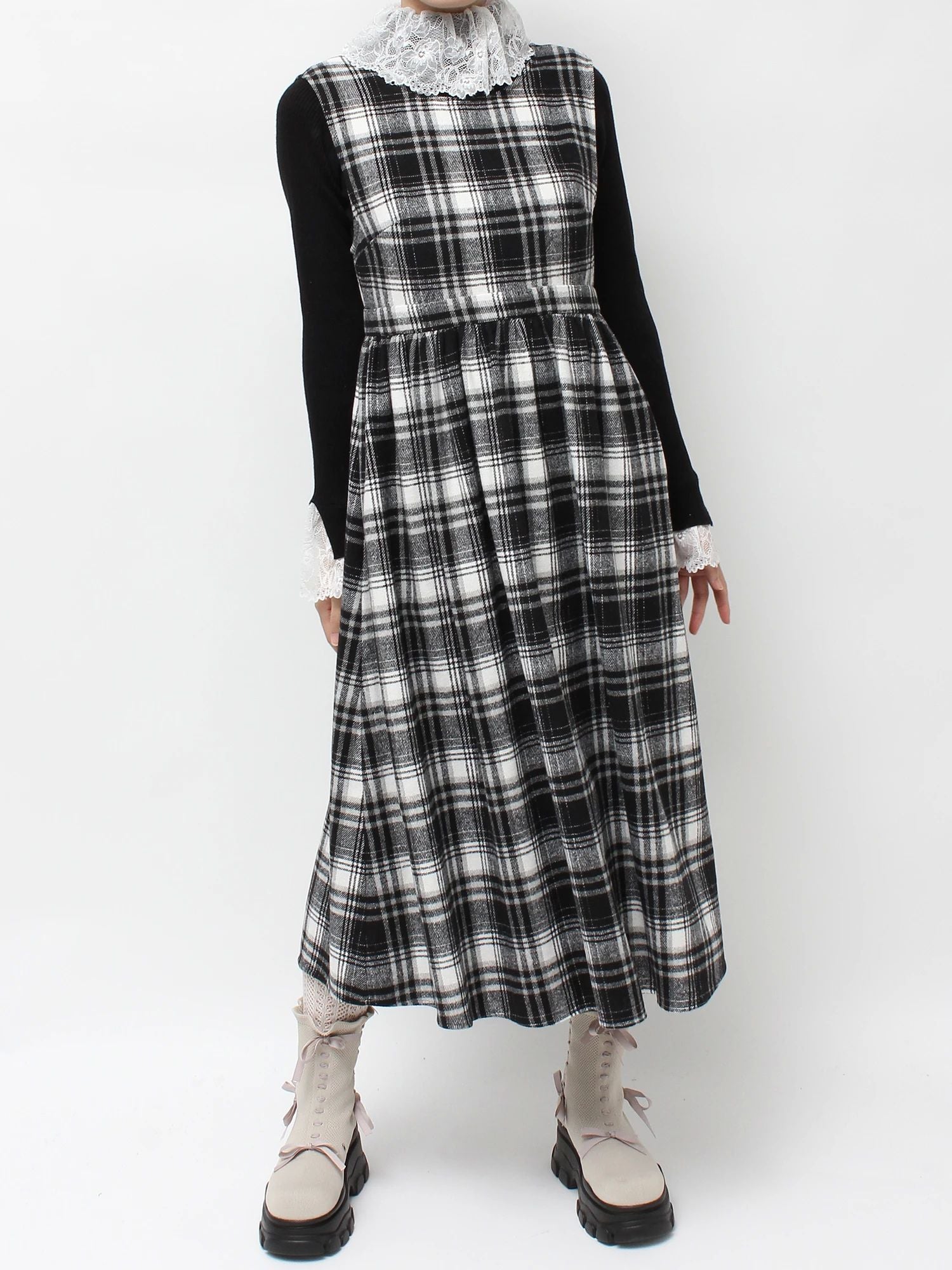 merry jenny｜Back Ribbon Dress