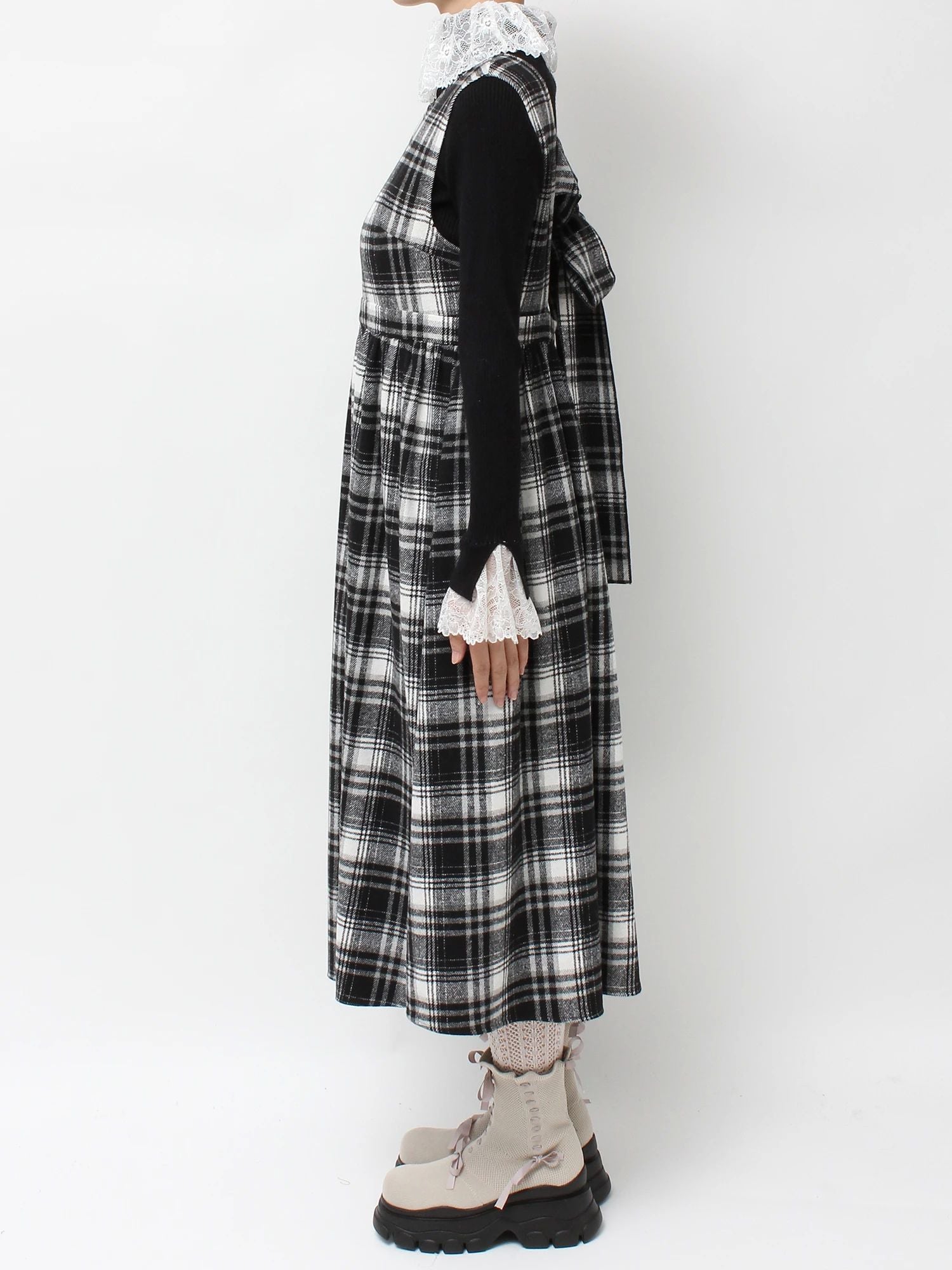 merry jenny｜Back Ribbon Dress