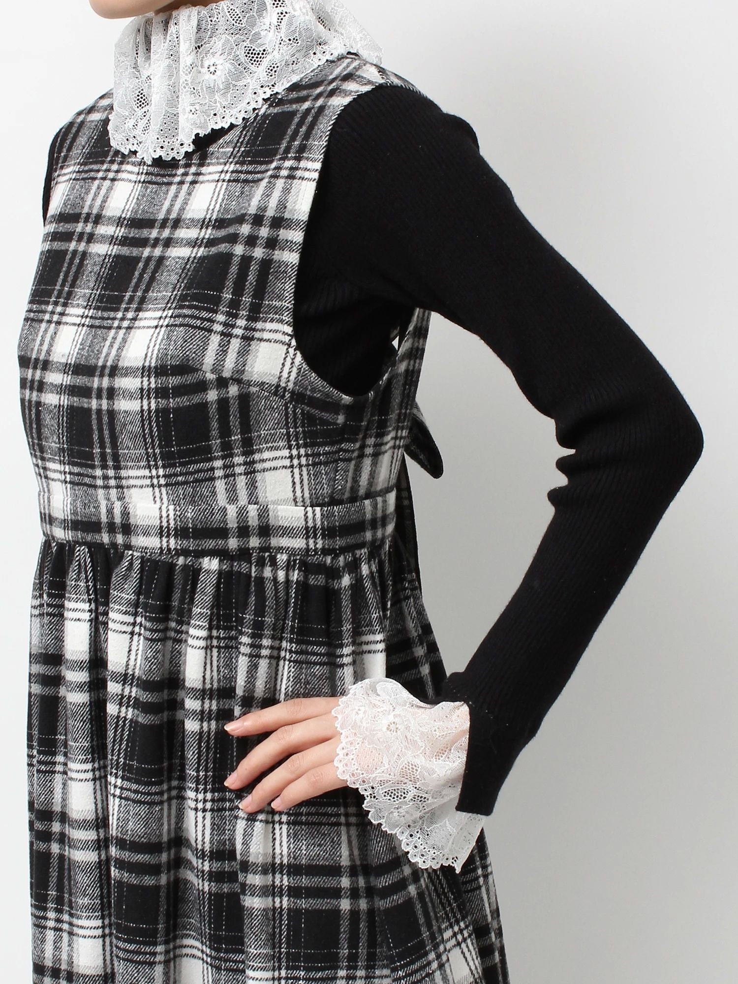 merry jenny｜Back Ribbon Dress