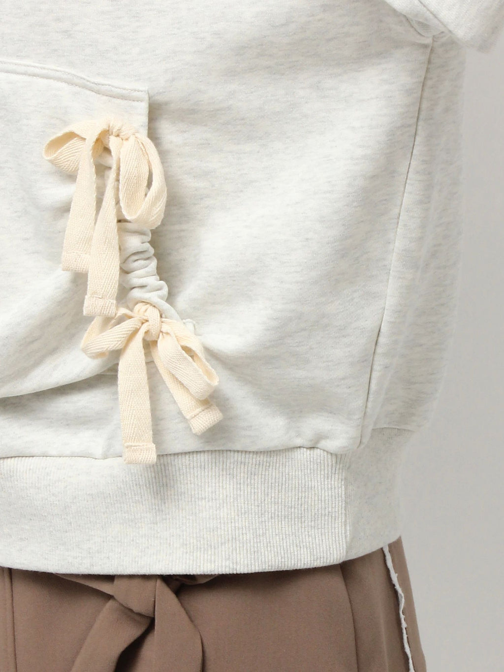 merry jenny｜Ribbon ribbon hoodie