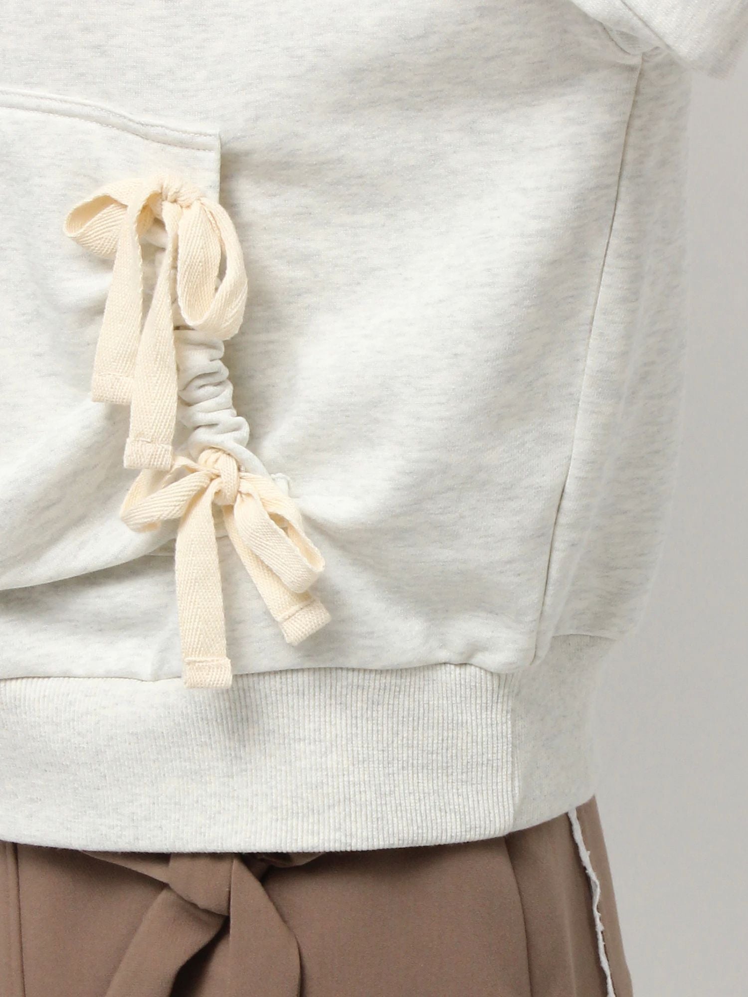 merry jenny｜Ribbon ribbon hoodie