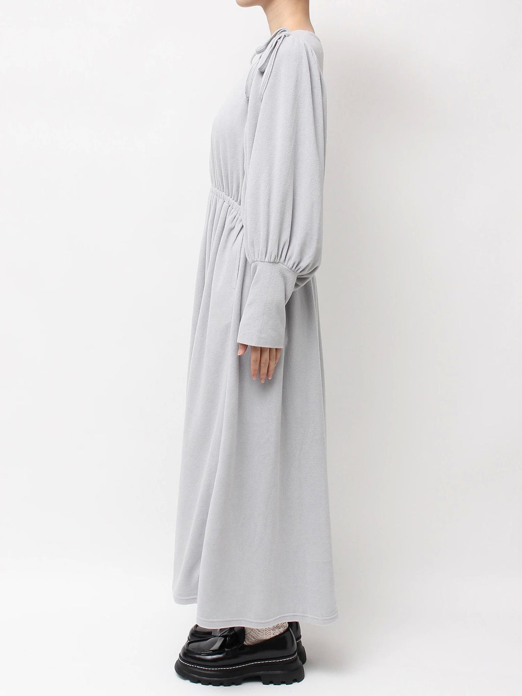 merry jenny｜Gathered fleece dress