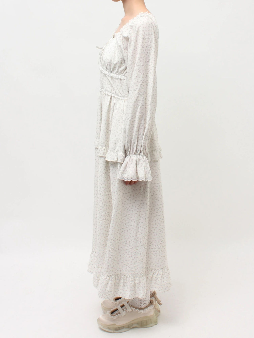 merry jenny｜Petit Flower Ribbon Dress