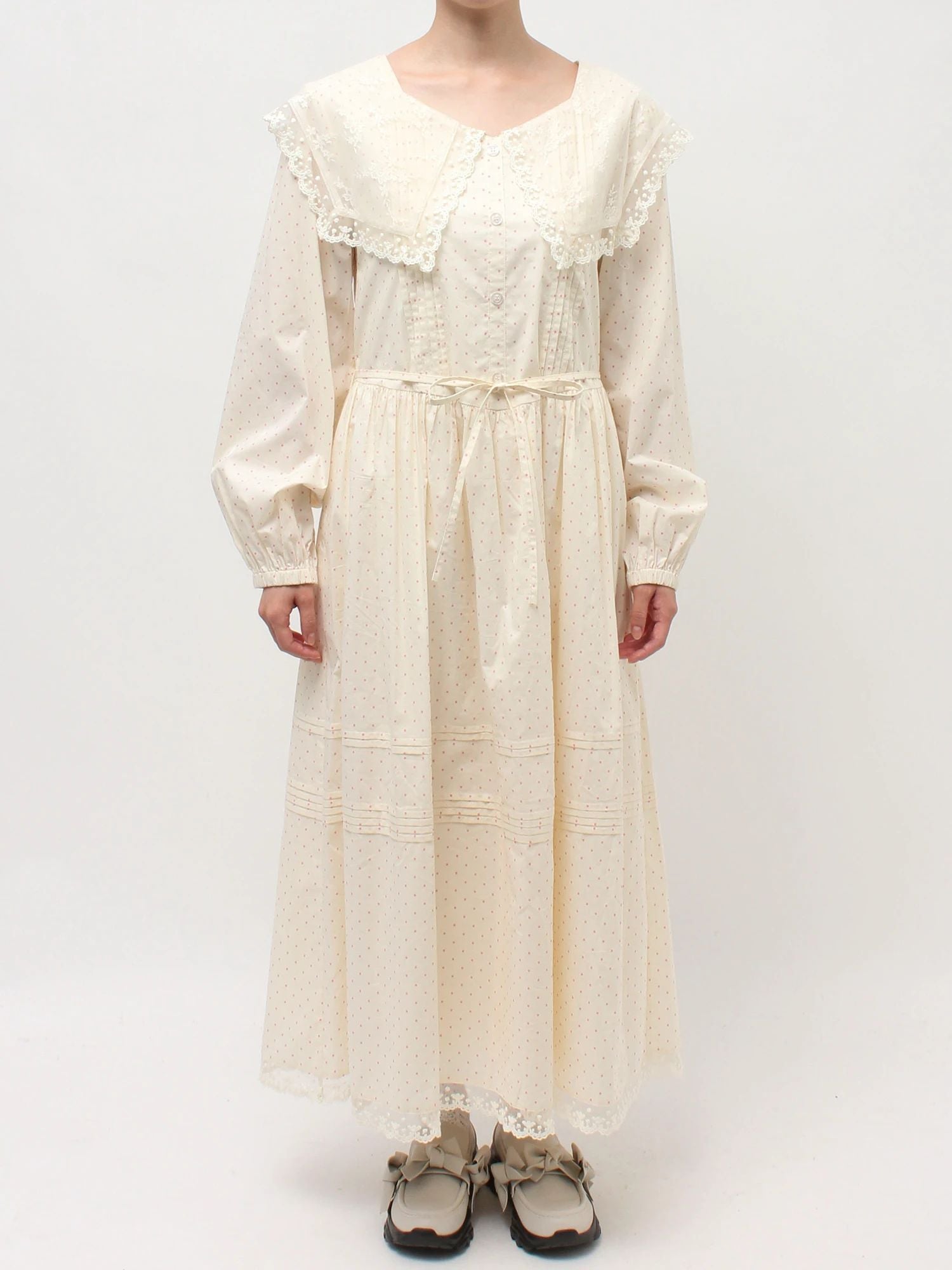 merry jenny｜Airy Lace Collar Dress