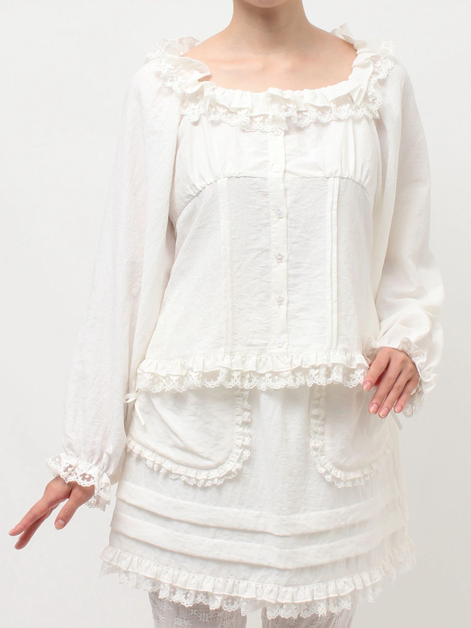 merry jenny｜Sugar Square Blouse