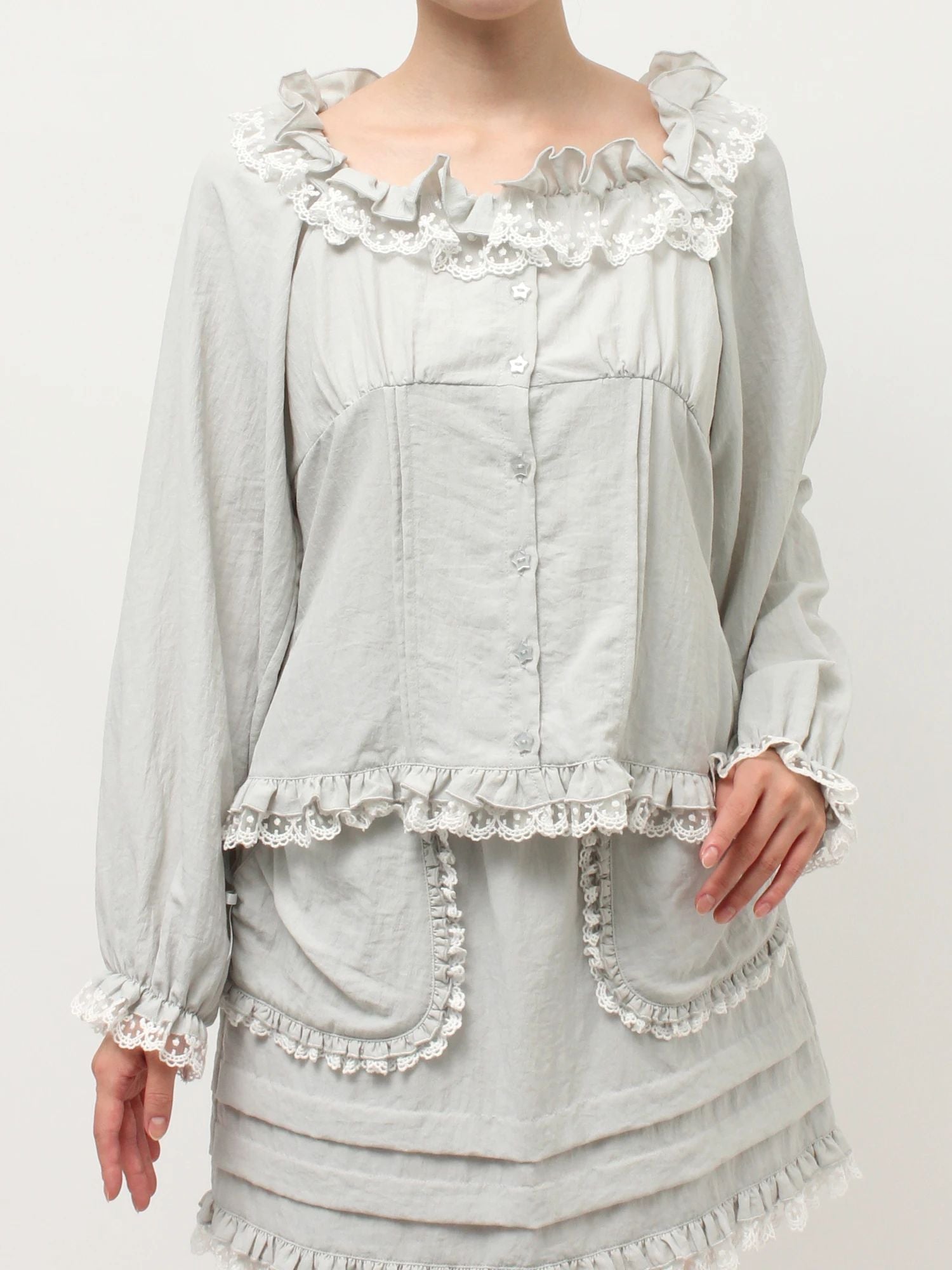 merry jenny｜Sugar Square Blouse
