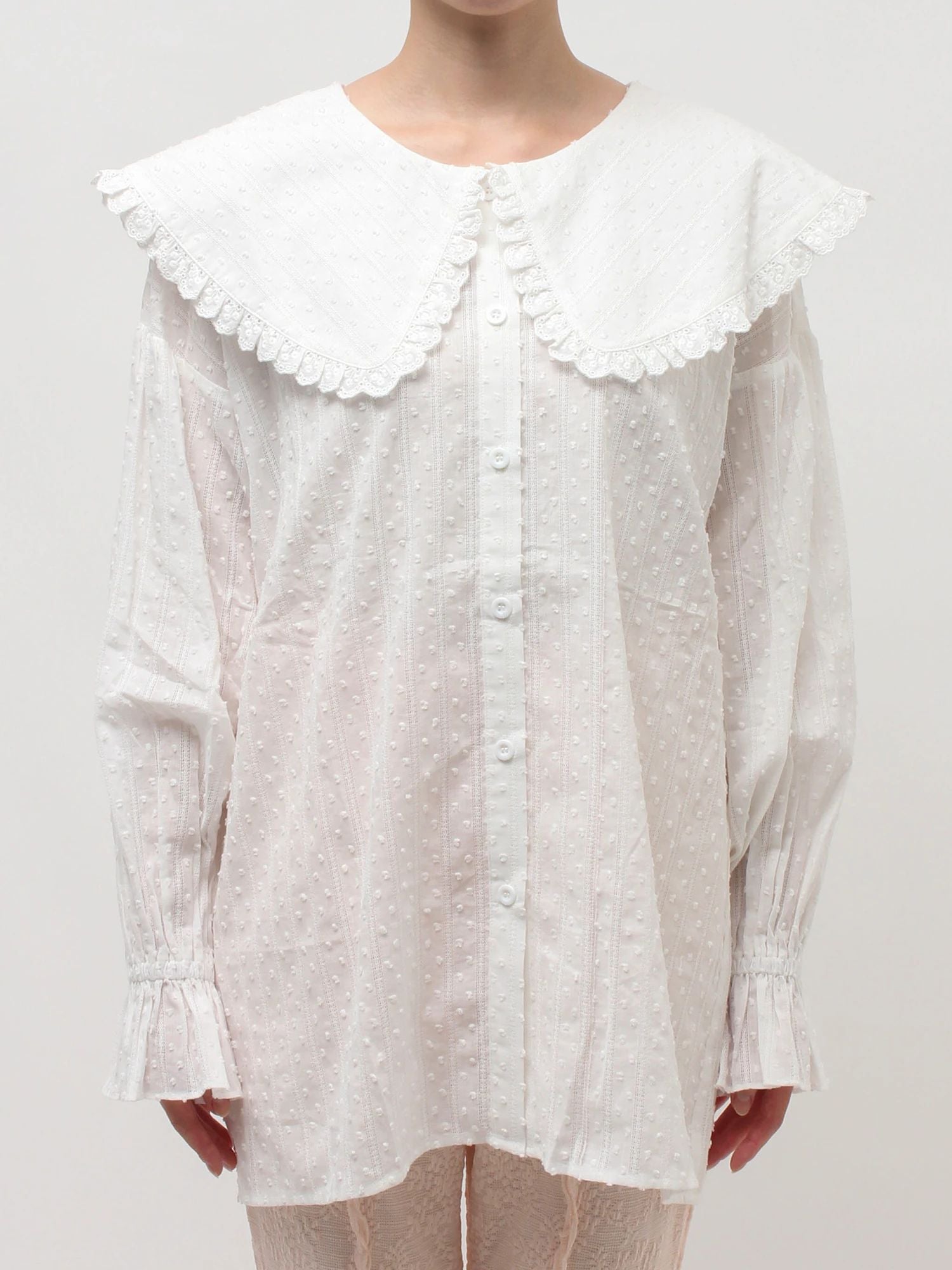 merry jenny｜Dot Lace Frill Collar Blouse