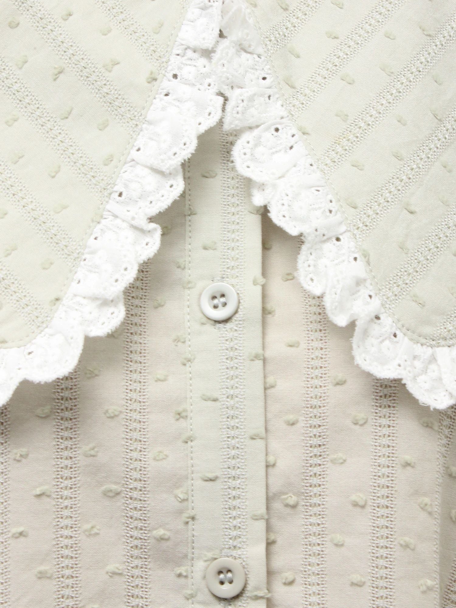 merry jenny｜Dot Lace Frill Collar Blouse