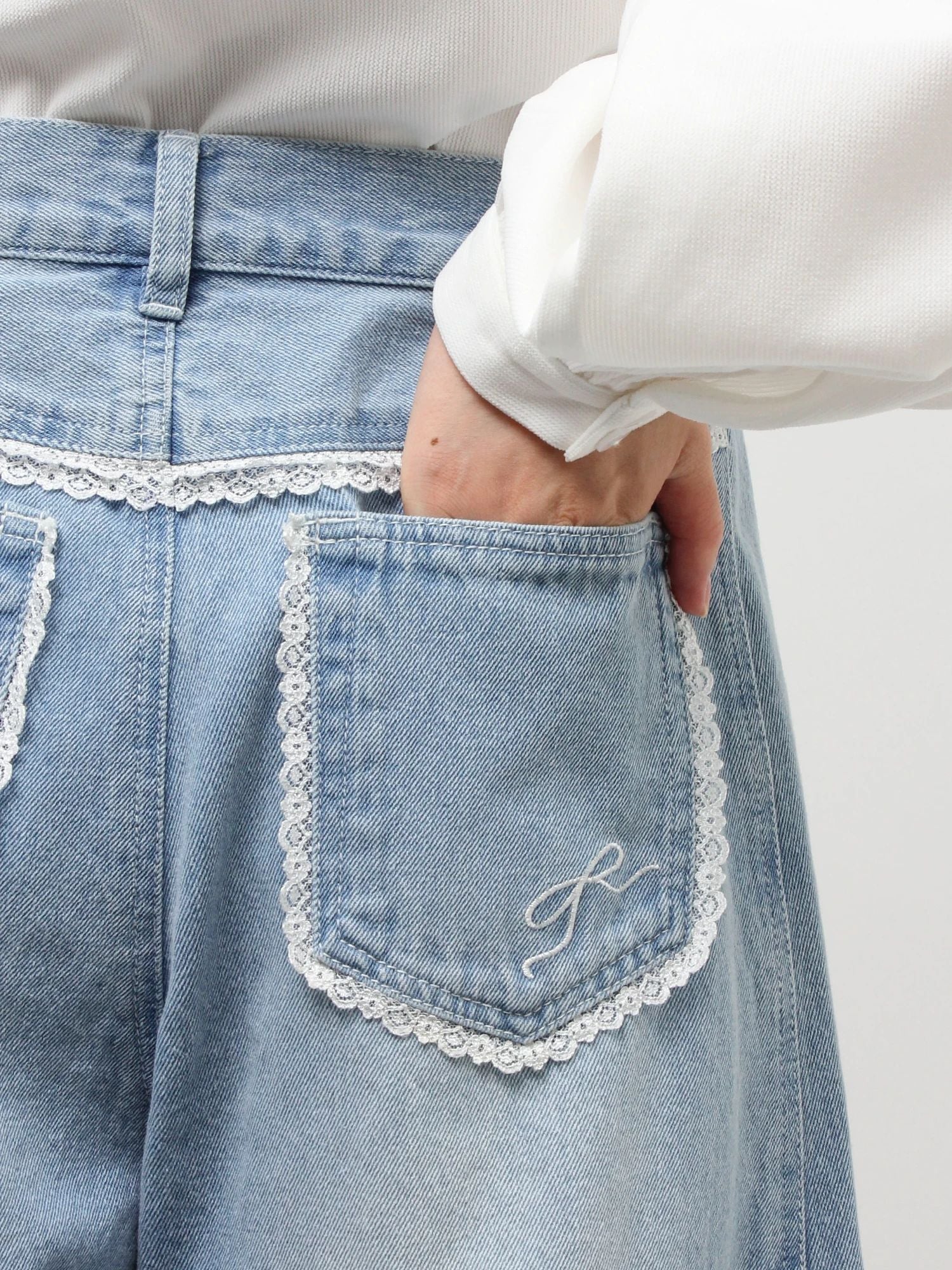 merry jenny｜Barrel Leg Ribbon Denim Pants