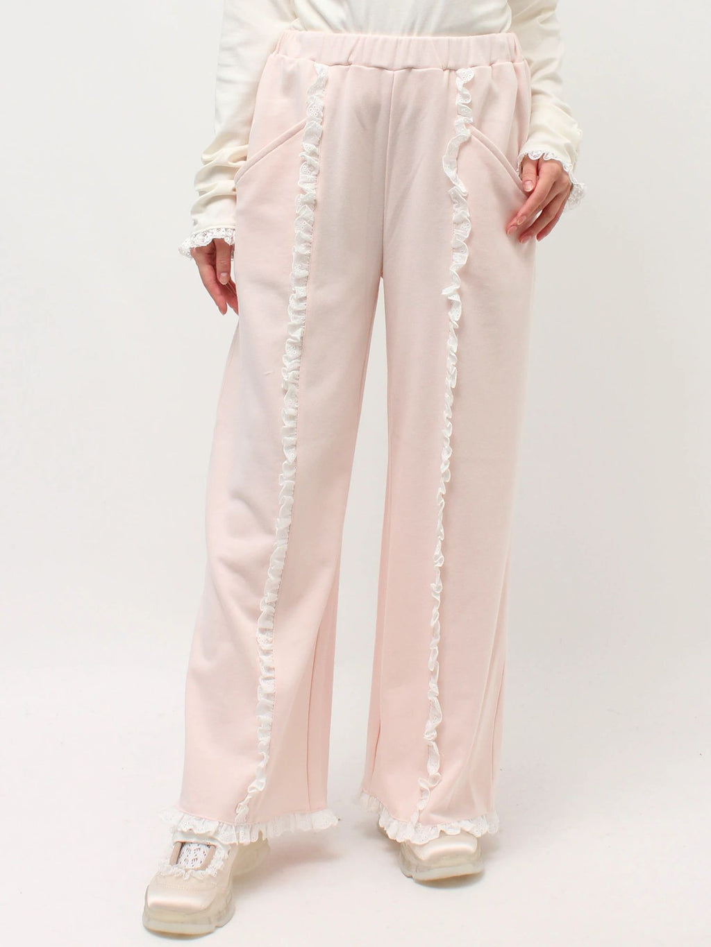 merry jenny｜Lace Frill Sweatpants
