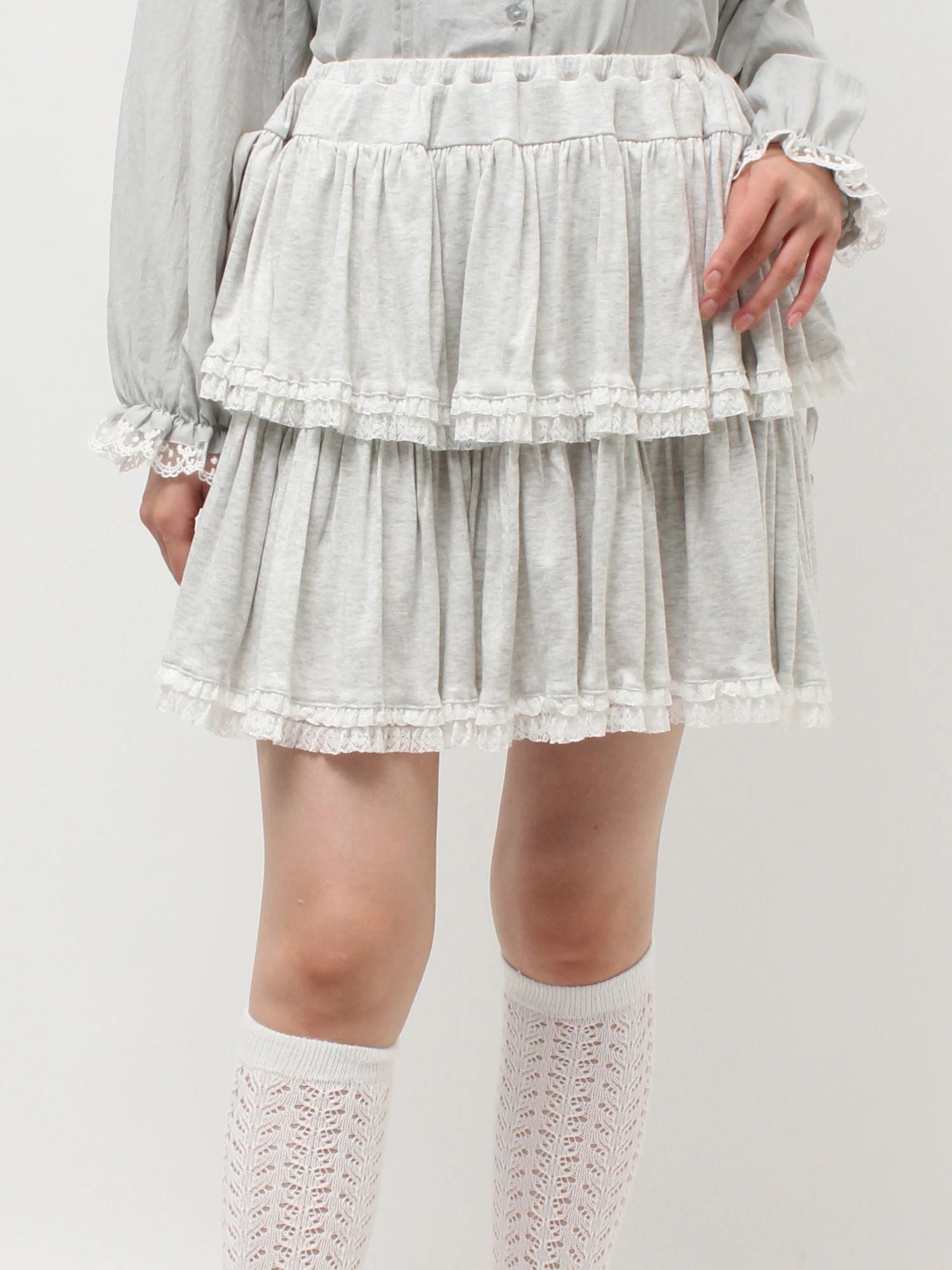 merry jenny｜Cut Tiered Mini Skirt