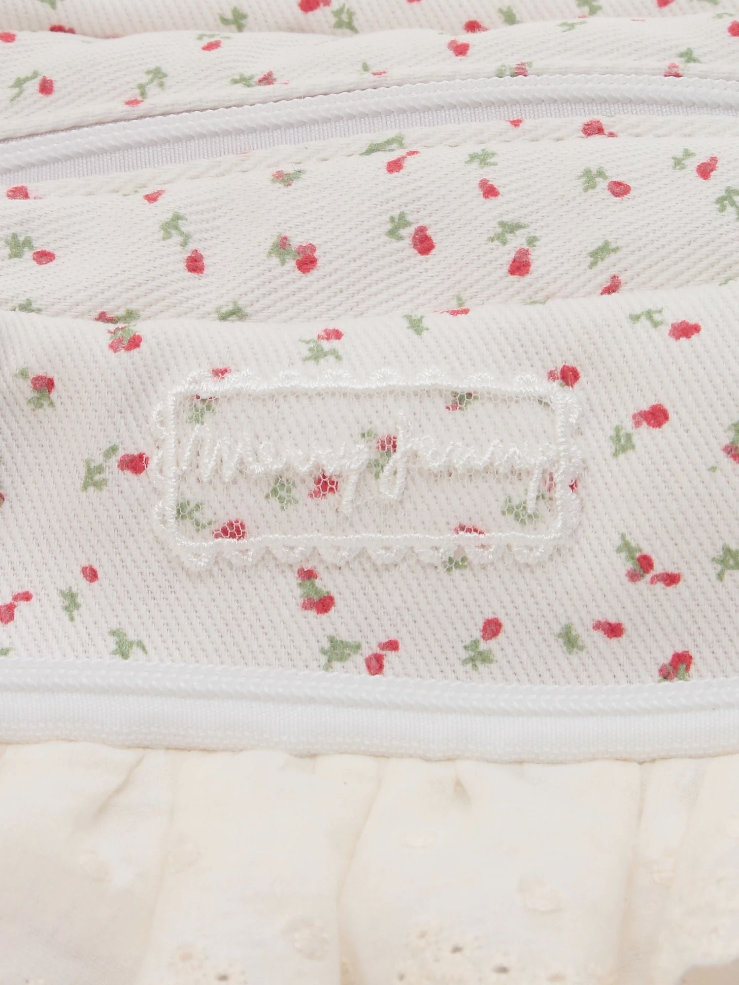 merry jenny｜Frill Frill Plush Display Bag