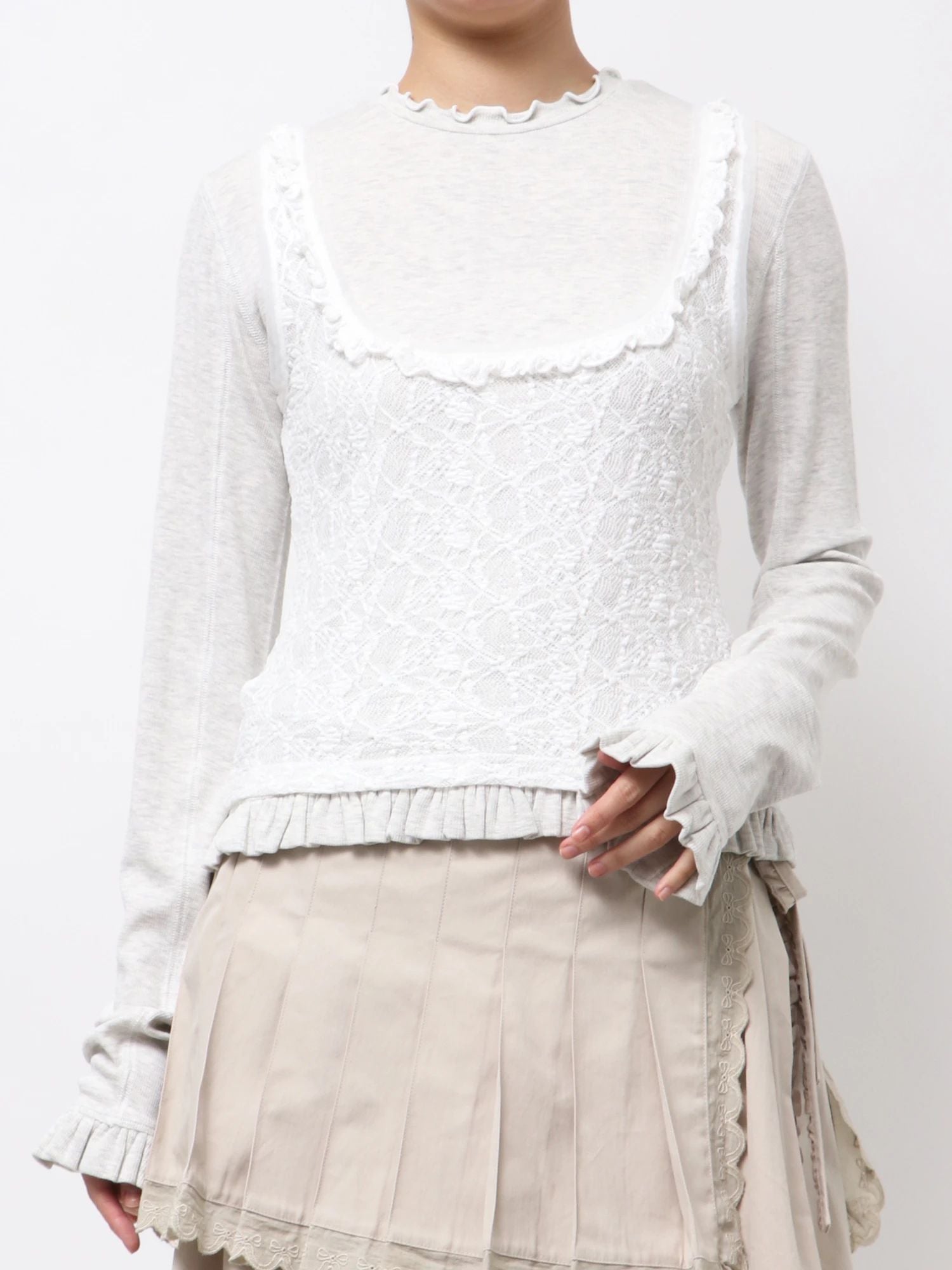 merry jenny｜Lace Layered Long Tee