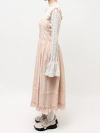 merry jenny｜Flower Lace Flare One-Piece