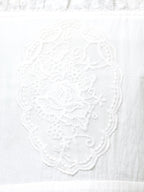 merry jenny｜Lace-Up Appliqué