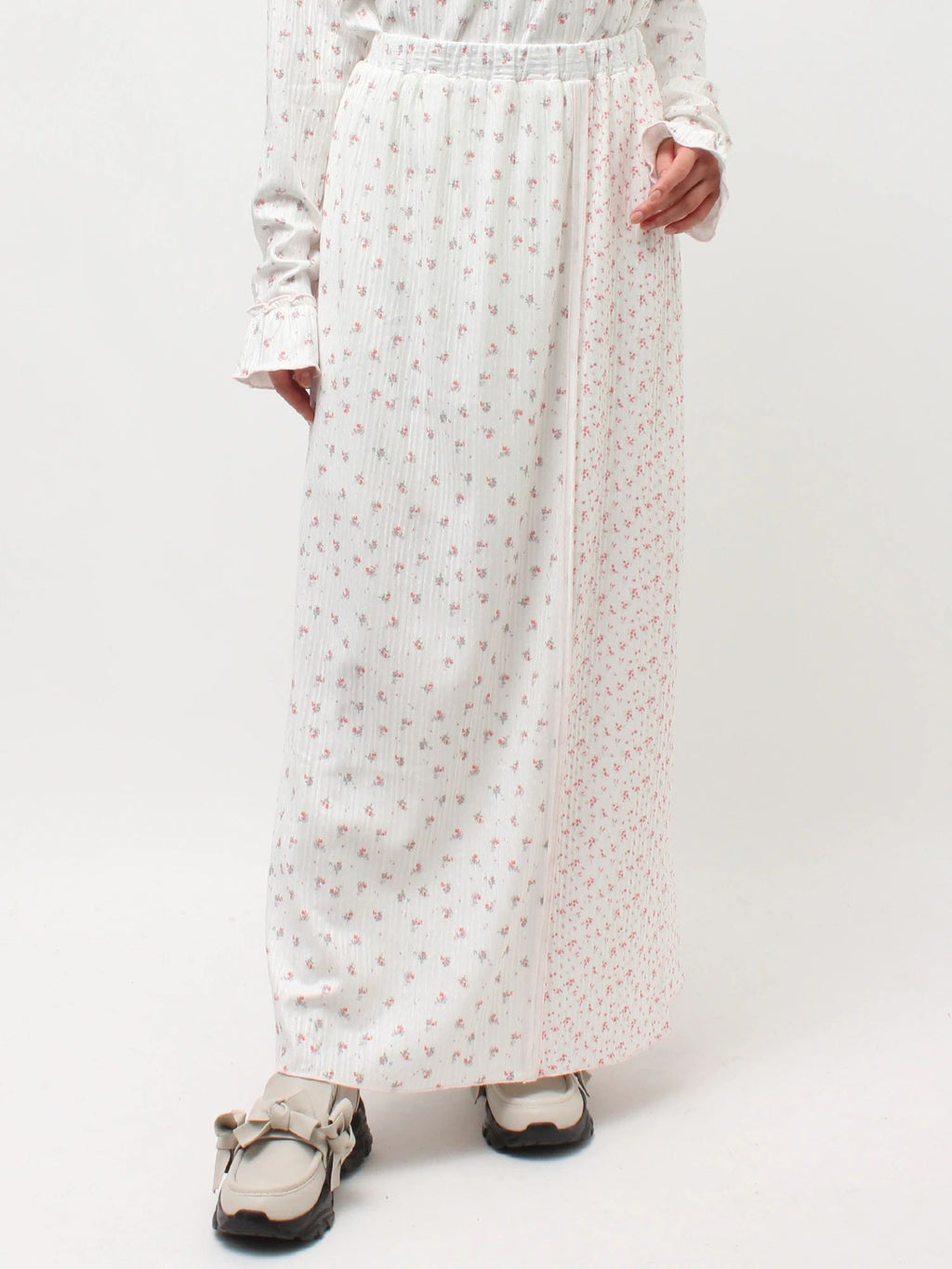 merry jenny｜Mix Flower Mellow Skirt