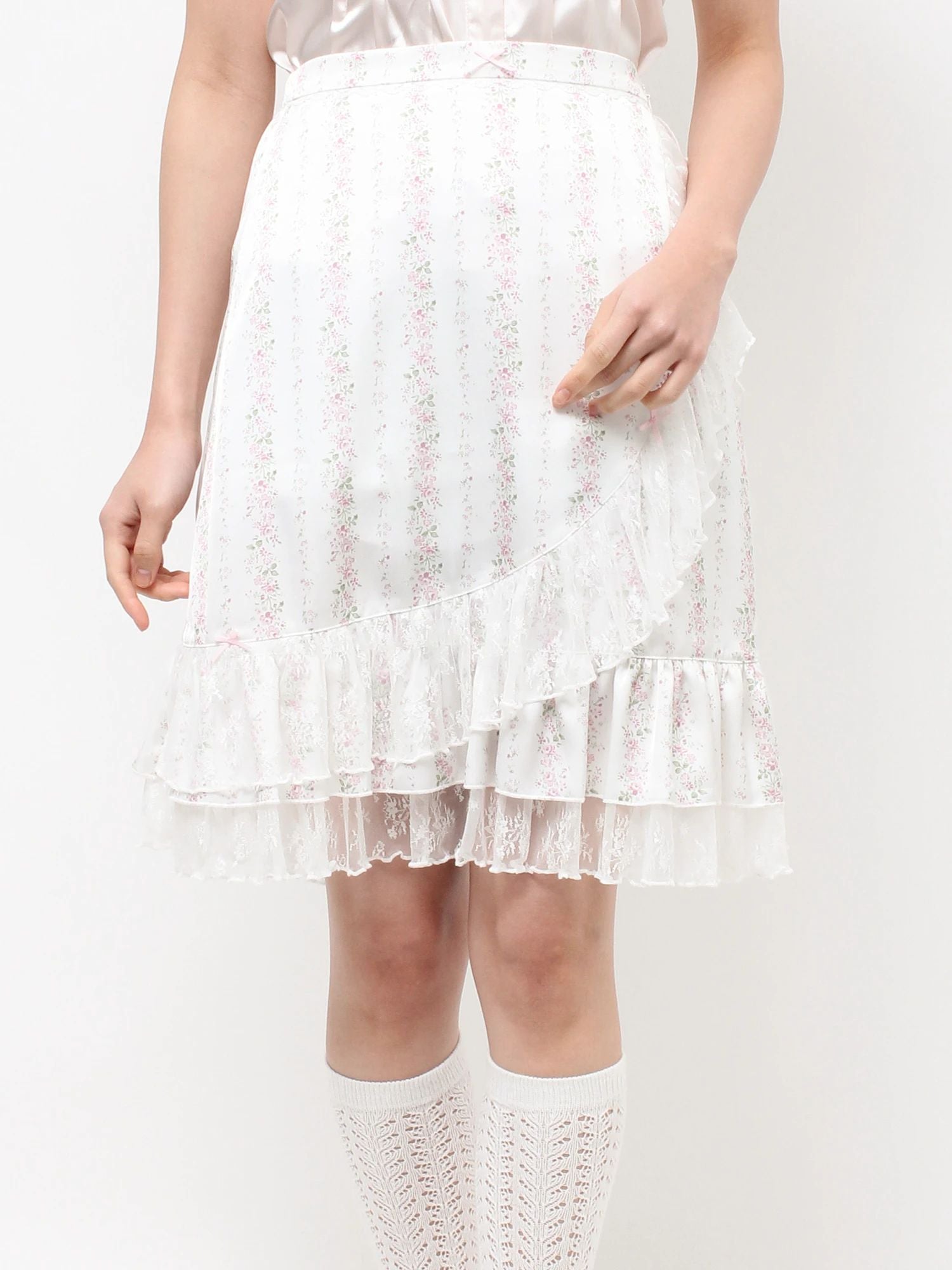 merry jenny｜Flower Satin Skirt