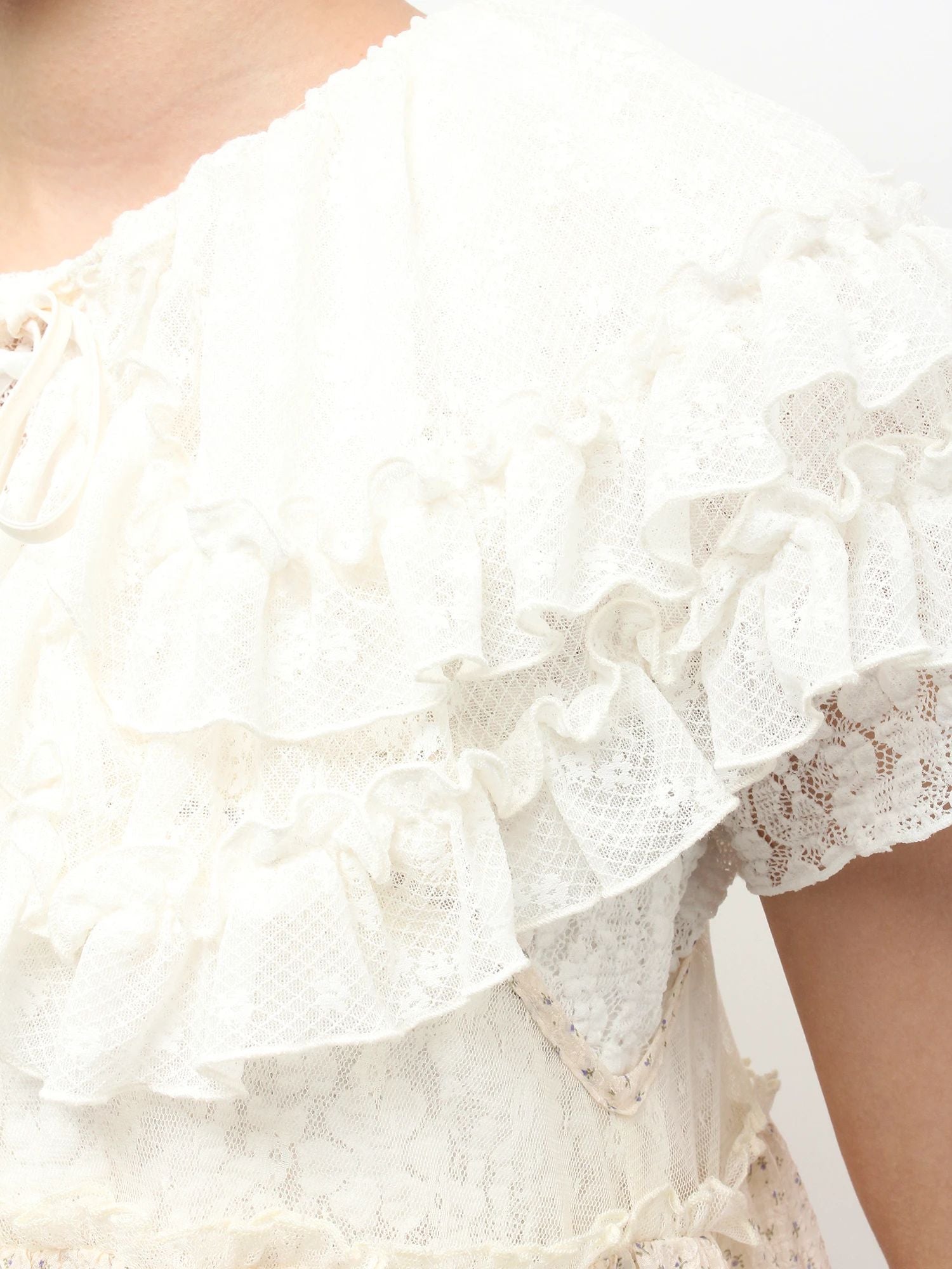 merry jenny｜Flower Frill 2-Way Detachable Collar