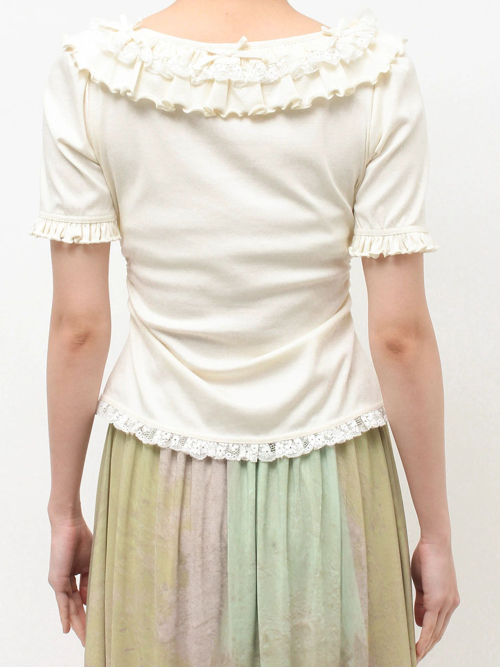merry jenny｜Short-Sleeved Pullover With Frilled Collar