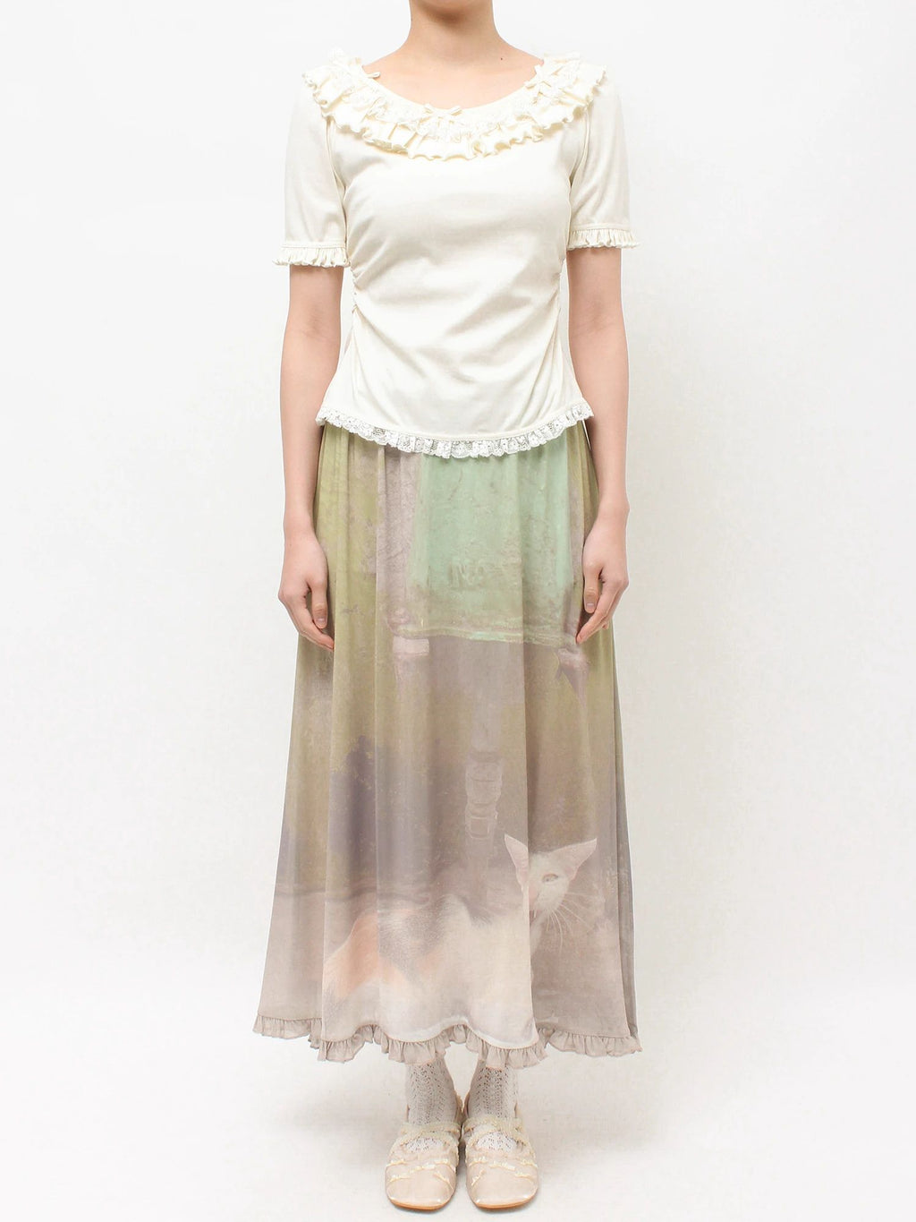 merry jenny｜Short-Sleeved Pullover With Frilled Collar
