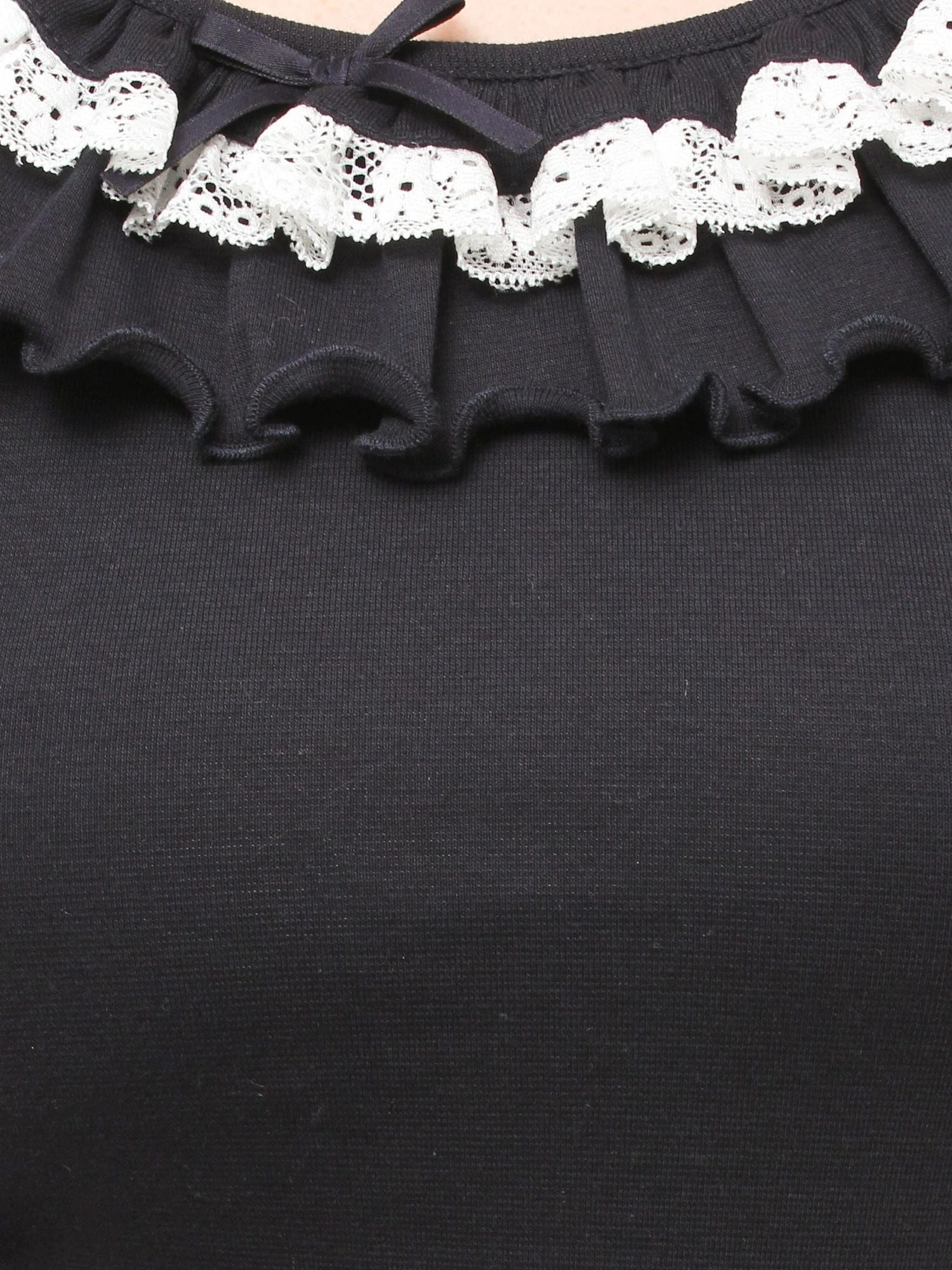 merry jenny｜Short-Sleeved Pullover With Frilled Collar