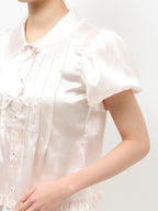 merry jenny｜Ribbon satin shirt