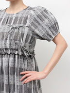 merry jenny｜Scalloped Pin-Dot Check Dress
