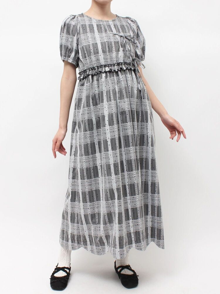 merry jenny｜Scalloped Pin-Dot Check Dress