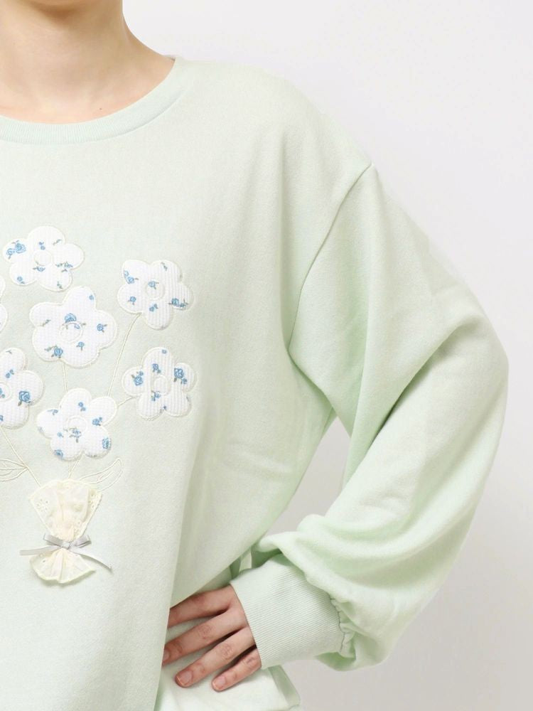 merry jenny｜Bouquet Corsage Sweatshirt